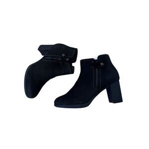 Clarks Women's Bayla Glow Black Leather Ankle Booties Size 7.5 Zip Closure
